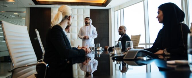 زيادة فعالية الاجتماعات في المؤسسات الحكومية وشبه الحكومية